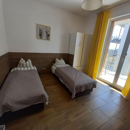 ורשה Geodezyjna'70 Cozy Rooms P1 מראה חיצוני תמונה