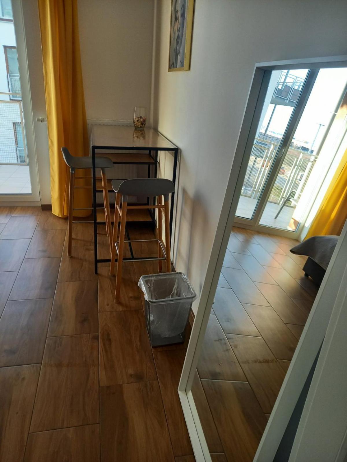 ורשה Geodezyjna'70 Cozy Rooms P1 מראה חיצוני תמונה